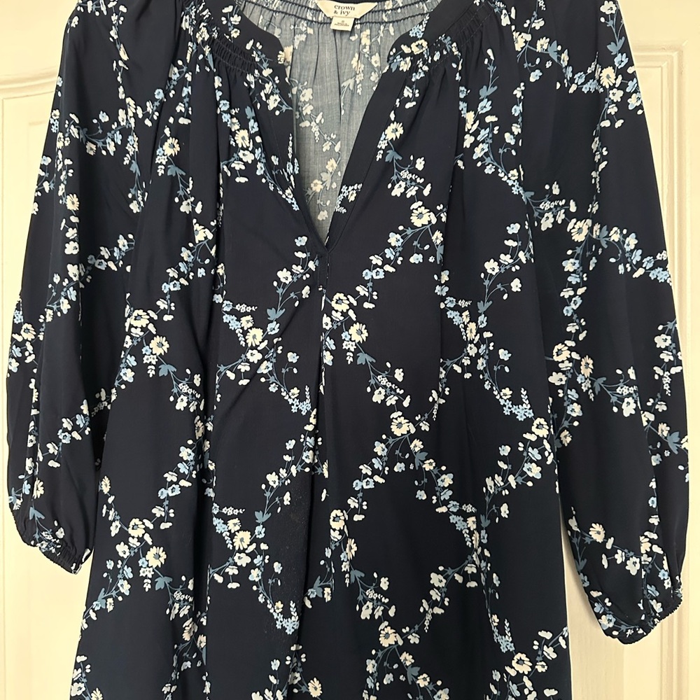 Crown & Ivy Navy Floral Blouse
